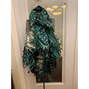 Women's Unbranded Green & Beige Elephant Print Scarf One Size